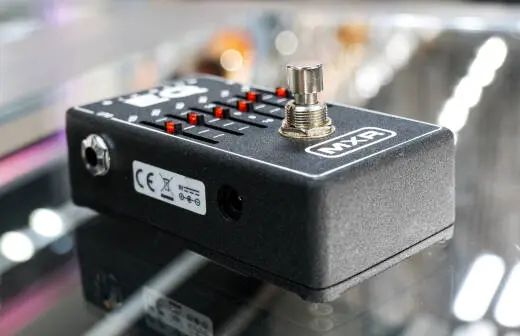 MXR - M109 Six Band EQ Pedal 2
